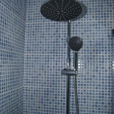M3 904 Azul Mediterraneo Bonito Y Confortable Estudio *